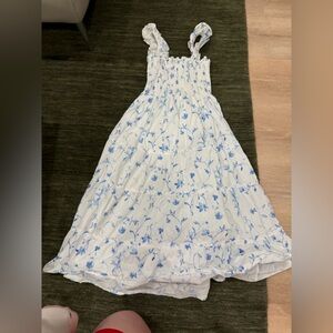 Hill house White and Blue Floral Smocked Sundress